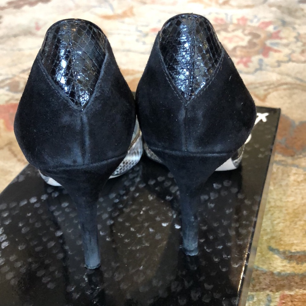 Delilah blk snake/suede pump 10m - Picture 4 of 10